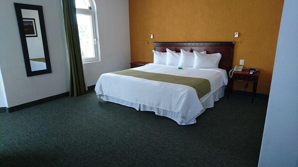 Hs Hotsson Smart Value Tampico Hotel Exterior photo