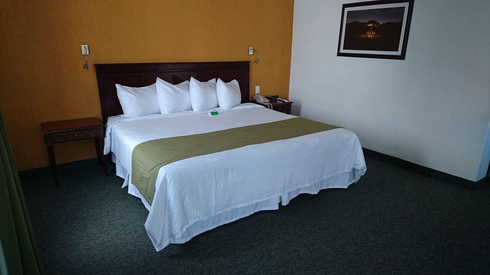 Hs Hotsson Smart Value Tampico Hotel Exterior photo