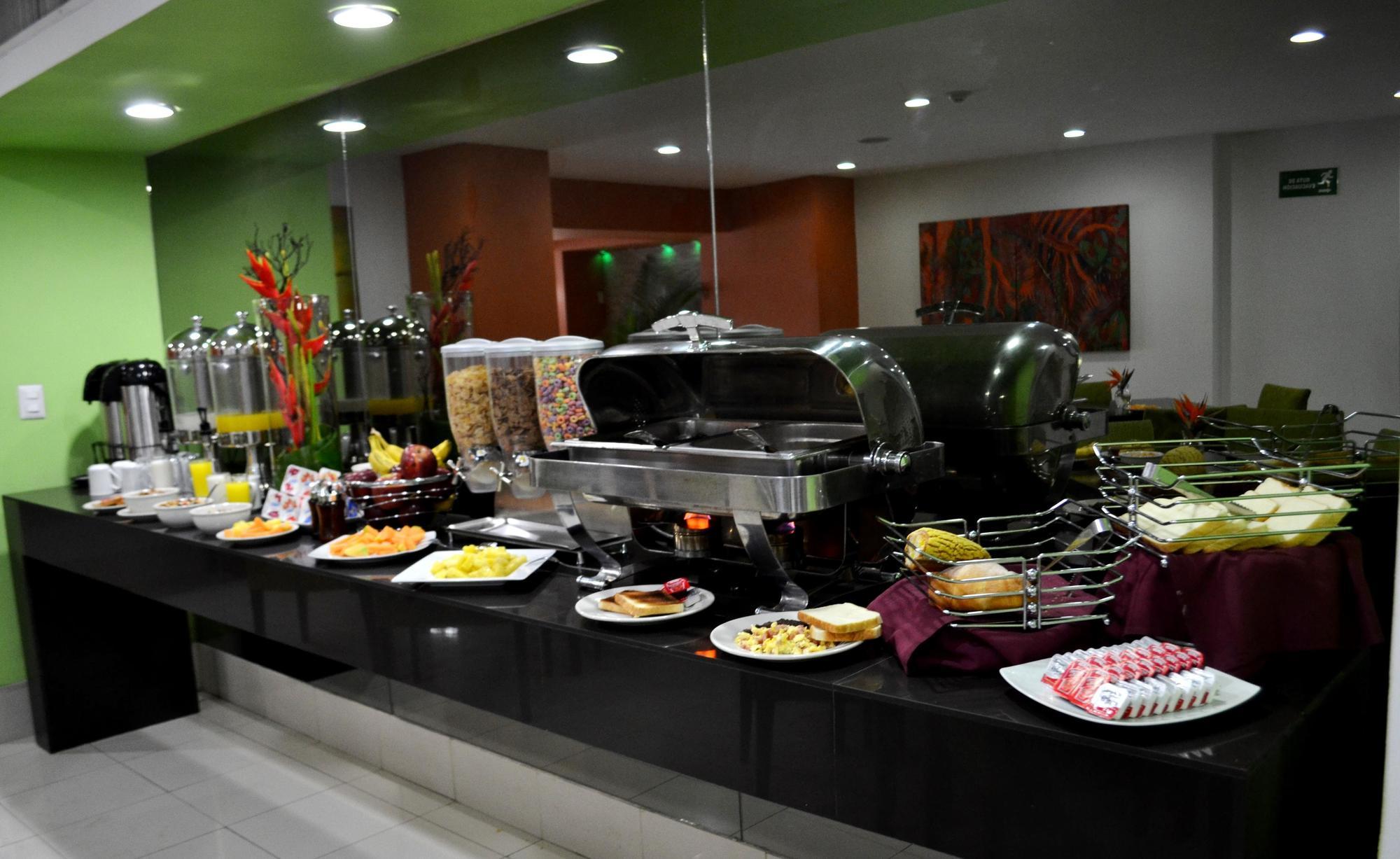 Hs Hotsson Smart Value Tampico Hotel Exterior photo