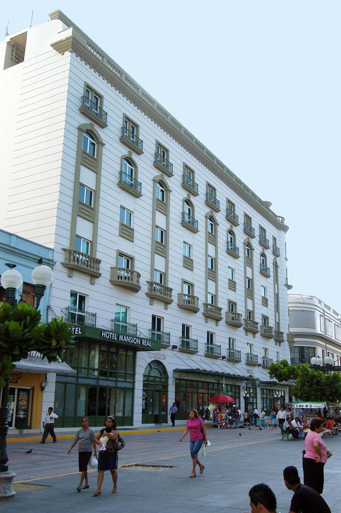 Hs Hotsson Smart Value Tampico Hotel Exterior photo